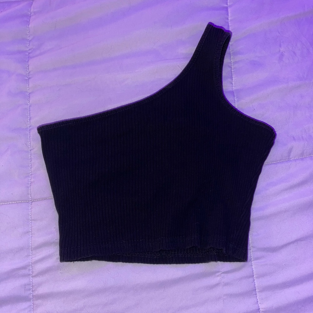 Off the Shoulder Crop Top